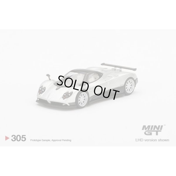 画像1: MINI GT 1/64 Pagani Zonda F Silver (LHD)