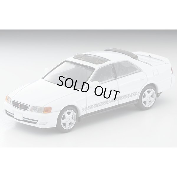 画像1: TOMYTEC 1/64 Limited Vintage NEO Toyota Chaser 2.5 Tourer S (White) '98