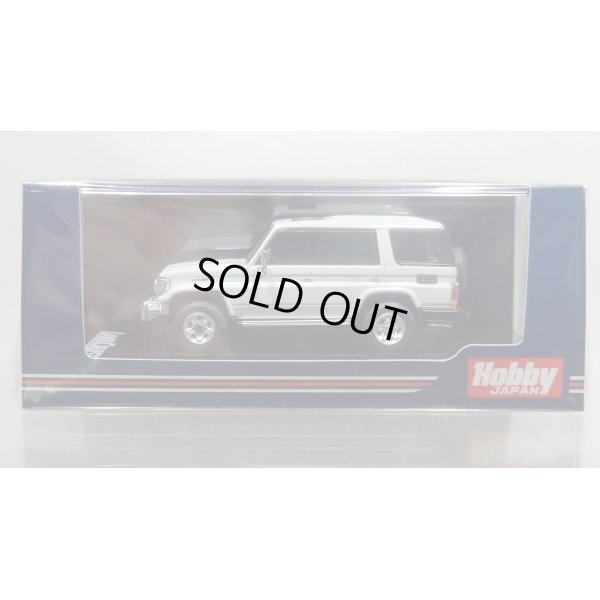 画像1: Hobby JAPAN 1/64 Toyota Land Cruiser 70 ZX 4DOOR 2001 White