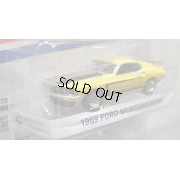 画像3: GREEN LiGHT EXCLUSIVE 1/64 1969 Ford Mustang Boss 302 (USPS): 2022 Pony Car Stamp Collection by Artist Tom Fritz