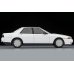 画像4: TOMYTEC 1/64 Limited Vintage Neo Nissan Skyline 4-Door Sports Sedan GXi Type X (White) '92