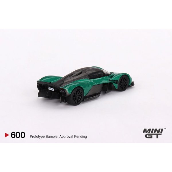 画像2: MINI GT 1/64 Aston Martin Valkyrie Aston Martin Racing Green (LHD)