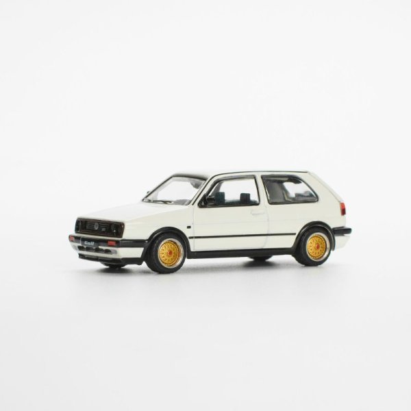 画像2: POP RACE 1/64 GOLF GTI WHITE