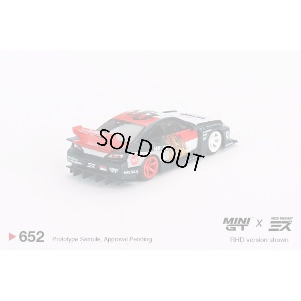 画像2: MINI GT 1/64 Nissan Silvia (S15) LB-Super Silhouette "GARUDA" MINI GT x Mizu Diecast (RHD)