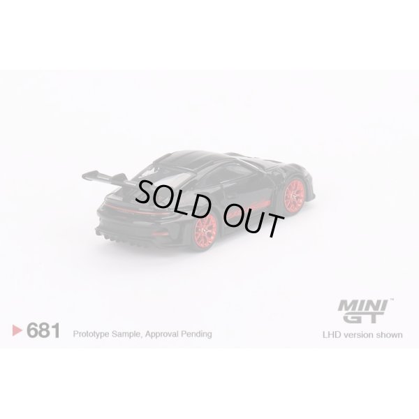 画像2: MINI GT 1/64 Porsche 911 (992) GT3 RS Black w/Pyro Red (LHD)