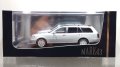 Hobby JAPAN 1/43 Toyota Crown Estate 3.0 Royal Saloon Frosty White Toning (2 Tone)