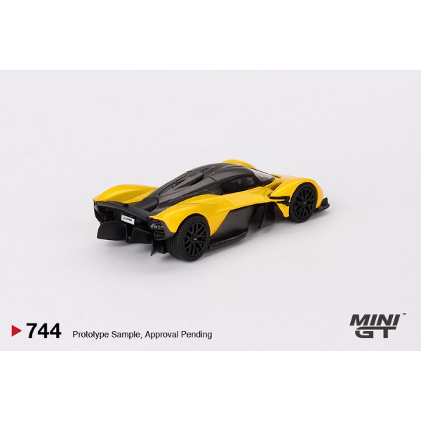 画像2: MINI GT 1/64 Aston Martin Valkyrie Sunburst Yellow