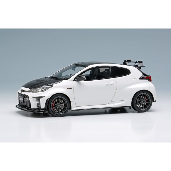 画像1: EIDOLON 1/43 Toyota GRMN Yaris Circuit Package 2022 Platinum White Pearl Mica