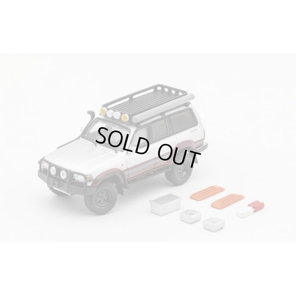 画像1: Gaincorp Products 1/64 Toyota Land Cruiser LC80 - Retrofit Version - LHD Silver/Maroon Red