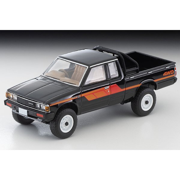 画像2: TOMYTEC 1/64 Limited Vintage NEO Datsun Truck 4WD King Cab AD (Black)