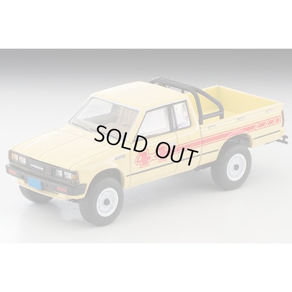 画像2: TOMYTEC 1/64 Limited Vintage NEO Nissan Truck 4X4 King Cab (Yellow) USA version