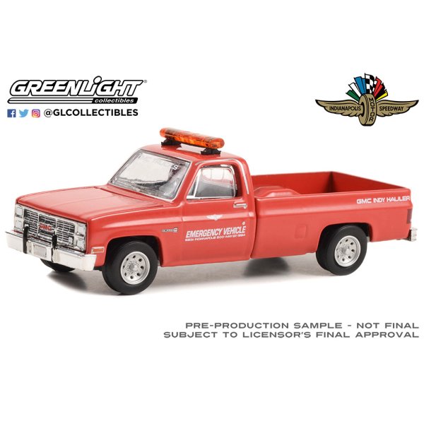 画像1: GREEN LiGHT EXCLUSIVE 1/64 1984 GMC Sierra - 68th Annual Indianapolis 500 Mile Race Emergency Vehicle 'GMC Trucks