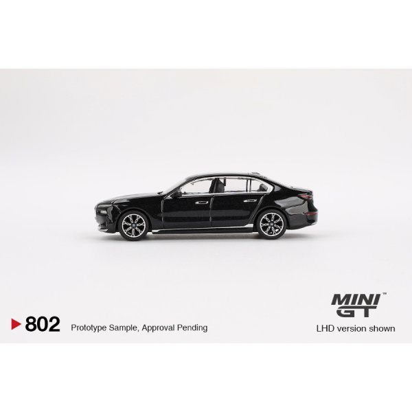 画像4: MINI GT 1/64 BMW i7 eDrive50 Black Sapphire (RHD)