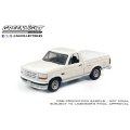 GREEN LiGHT EXCLUSIVE 1/64 1994 Ford F-150 SVT Lightning with Tonneau Bed Cover - White