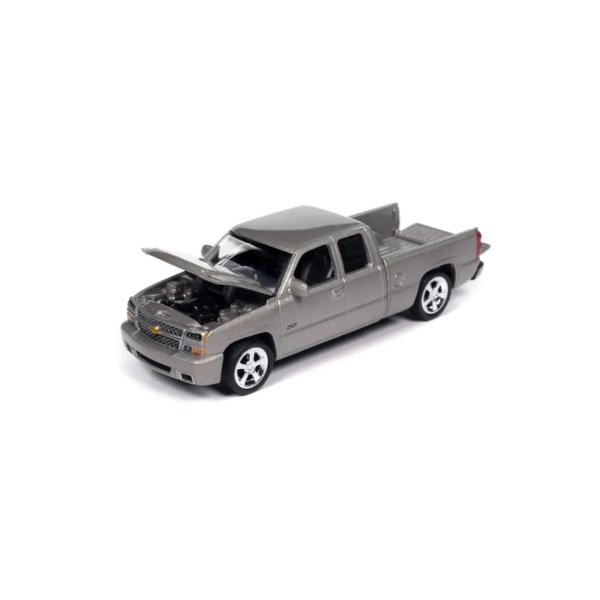 画像3: auto world 1/64 2006 Chevy Silverado SS Fine Silver Birch