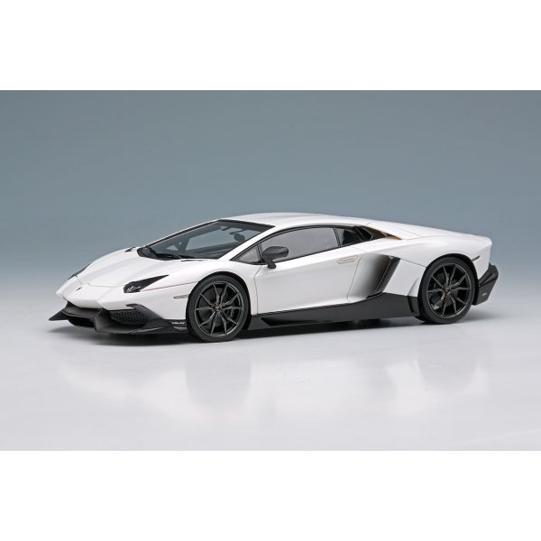 画像2: EIDOLON 1/43 Lamborghini Aventador LP720-4 50° Anniversary 2013 Pearl White (Pink Effect) Limited 80 pcs.