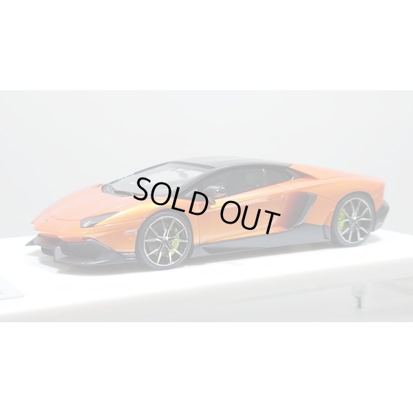 画像1: EIDOLON 1/43 Lamborghini Aventador LP720-4 50th Anniversario 2013 Arancio Pearl with Roof panel Carbon Limited 32 pcs.