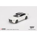 MINI GT 1/64 BMW i7 xDrive60 Mineral White (RHD)