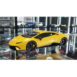 画像: Autoart 1/18 Lamborghini Huracan Performante Giallo Inti/Pearl Effect Yellow