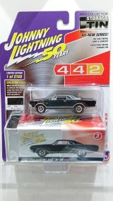 画像: JOHNNY LIGHTNING 1/64 Collector's Tin 2019 Release 2 '67 Olds 442 W-30 in Gloss Black