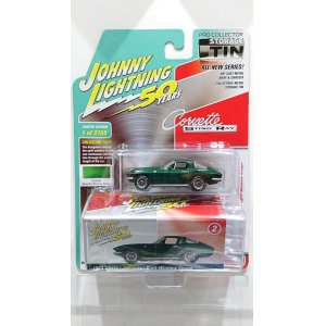 画像: JOHNNY LIGHTNING 1/64 Collector's Tin 2019 Release 2 '63 Chevy Corvette Split-Window Coupe Metallic Racing Green