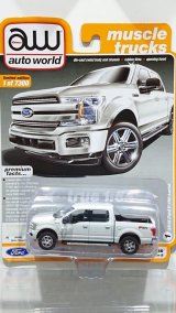 画像: auto world muscle trucks 1/64 '18 Ford F-150 Lariat White Platinum