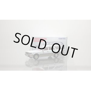 画像: TOMYTEC 1/64 Limited Vintage NEO Nissan Cedric Wagon V20E SGL Limited White / Silver