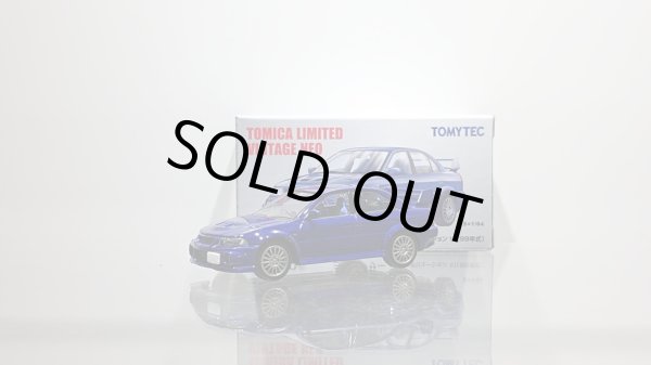 画像1: TOMYTEC 1/64 Limited Vintage NEO Mitsubishi Lancer GSR Evolution VI Dark Blue (1)