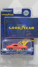 画像: GREEN LiGHT EXCLUSIVE 1/64 Goodyear Vintage Ad Cars 1967 Chevrolet Camaro Wide Boots New Wide Tread tires from Goodyear