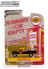 画像: GREEN LiGHT 1/64 Running on Empty # 12 1968 Chevrolet C-10 w / Toolbox PENNZOIL