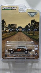 画像: GREEN LiGHT EXCLUSIVE 1/64 1967 Mercury Cougar - Race Car #44