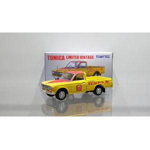 画像: TOMYTEC 1/64 Limited Vintage Datsun Truck (Bridgestone)