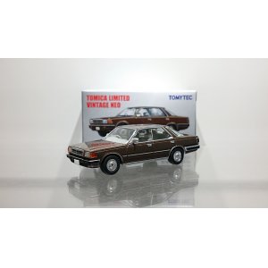 画像: TOMYTEC 1/64 Limited Vintage NEO Nissan Gloria HT V20 Turbo SGL (Brown)