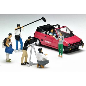 画像: TOMYTEC 1/64 Diorama Collection 64 #Car Snap 11a TV Crew テレビクルー