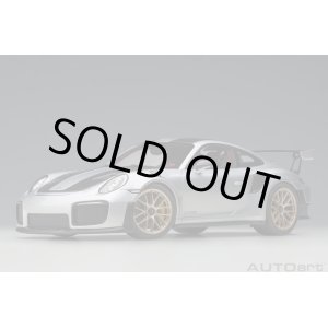 画像: AUTOart 1/18 Porsche 911 (991.2) GT2 RS Weissach Package (GT Silver)