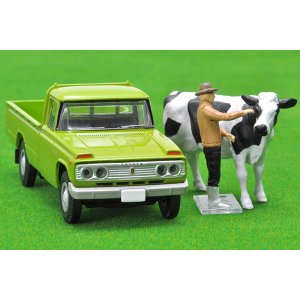 画像: TOMYTEC 1/64 Limited Vintage Toyota Stout (Green) with figure