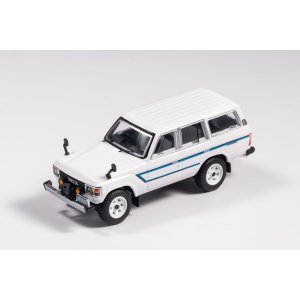 画像: Gaincorp Products 1/64 Toyota Land Cruiser 60-RHD with front winch & spotlight (White)