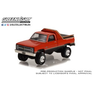 画像: GREEN LiGHT EXCLUSIVE 1/64 1984 Chevrolet K-10 Scottsdale 4x4 - Sno Chaser