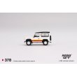 画像4: MINI GT 1/64 Land Rover Defender 90 Wagon White (LHD) (4)