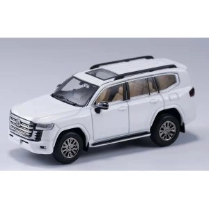 画像: Gaincorp Products 1/64 Toyota Land Cruiser LC300 - RHD White