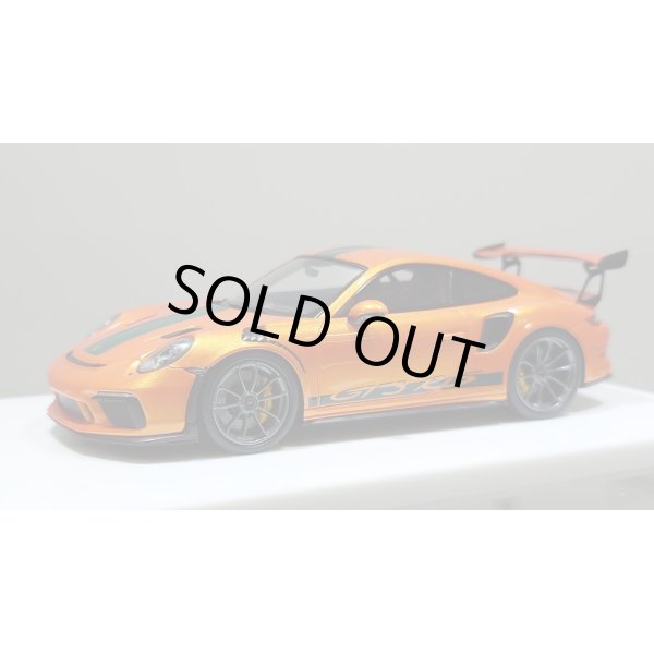 画像1: EIDOLON 1/43 Porsche 911 (991.2) GT3 RS 2018 Arancio Pearl with Body Stirpes Limited 32 pcs. (1)