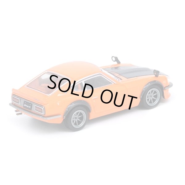 画像3: INNO Models 1/64 Nissan Fairlady Z (S30) Orange/Carbon Bonnet (3)