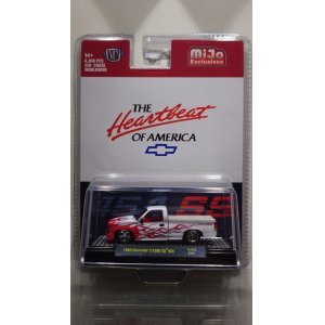 画像: M2 Machines 1/64 1990 Chevrolet C1500 SS454 White/Red Flame