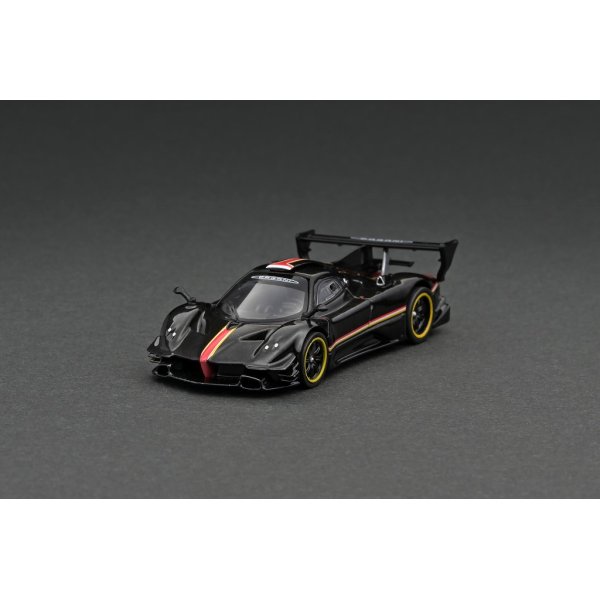 画像1: Tarmac Works 1/64 Pagani Zonda Revolución Nero Oro (1)