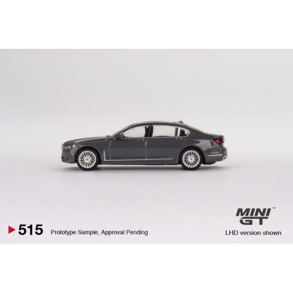 画像4: MINI GT 1/64 BMW 750Li xDrive Bernina Gray Amber Effect (LHD) (4)