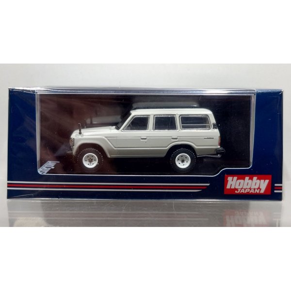 画像1: Hobby JAPAN 1/64 Toyota Land Cruiser 60 GX 1981 White (1)