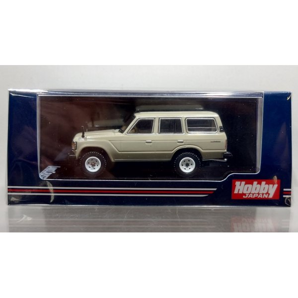 画像1: Hobby JAPAN 1/64 Toyota Land Cruiser 60 GX 1981 Traditional Beige (1)