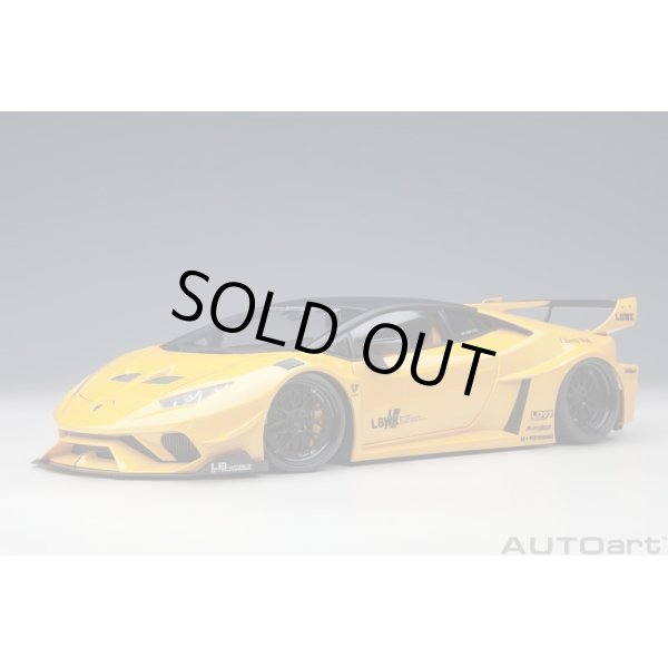 画像1: AUTOart 1/18 Liberty Walk LB-Silhouette Works Lamborghini Huracan GT (Metallic Yellow) (1)