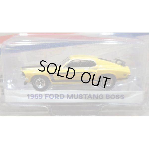 画像4: GREEN LiGHT EXCLUSIVE 1/64 1969 Ford Mustang Boss 302 (USPS): 2022 Pony Car Stamp Collection by Artist Tom Fritz (4)