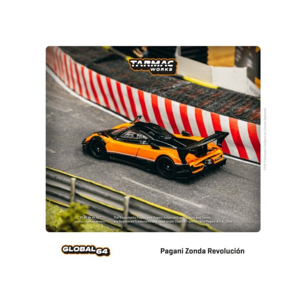 画像1: Tarmac Works 1/64 Pagani Zonda Revolución Arancio Saint Tropez (1)